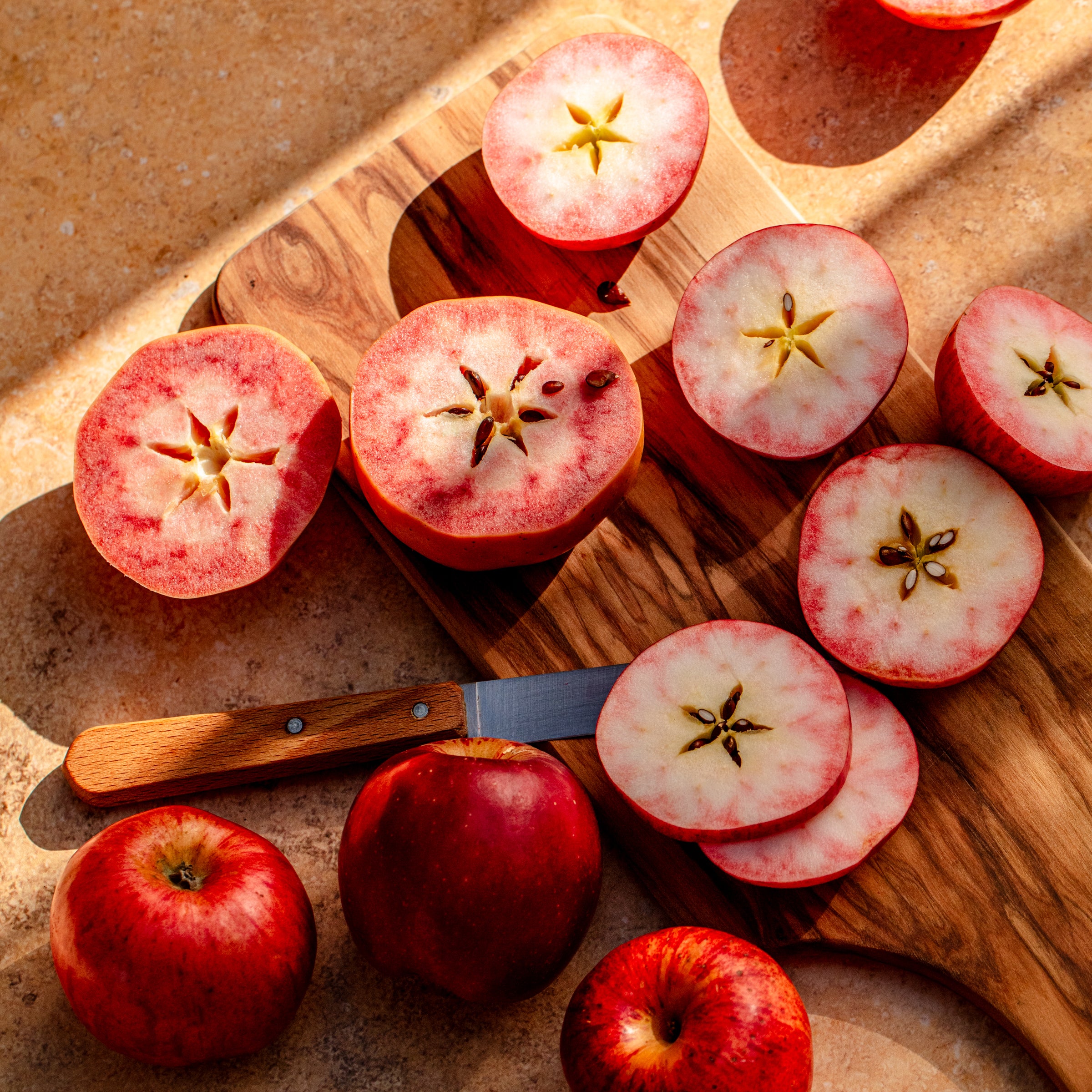 Rome Beauty Apples used in Little Apple Treats slow-fermented apple cider vinegarOrléans
