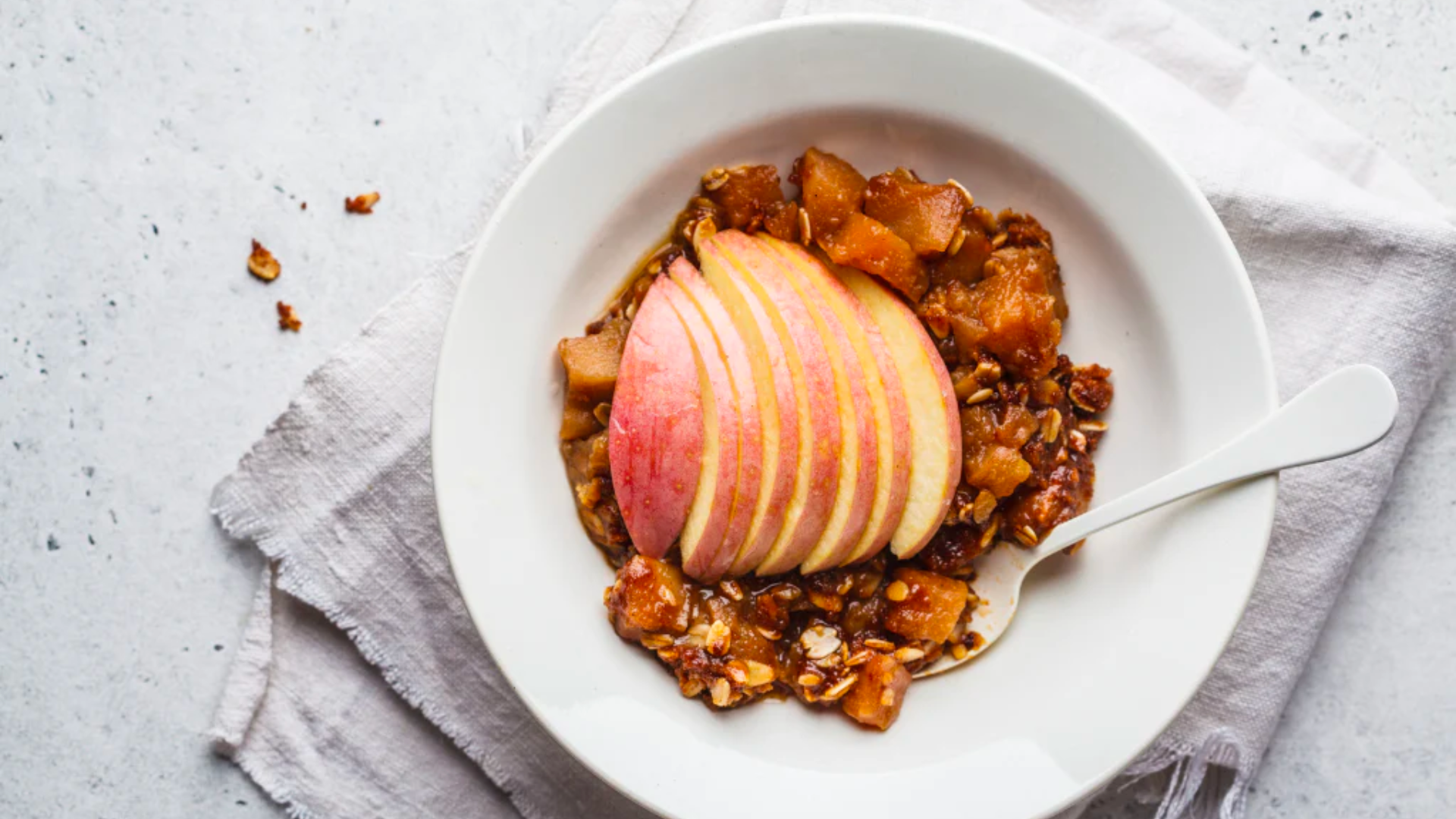 Joanne's Apple Crisp Recipe-Little Apple Treats